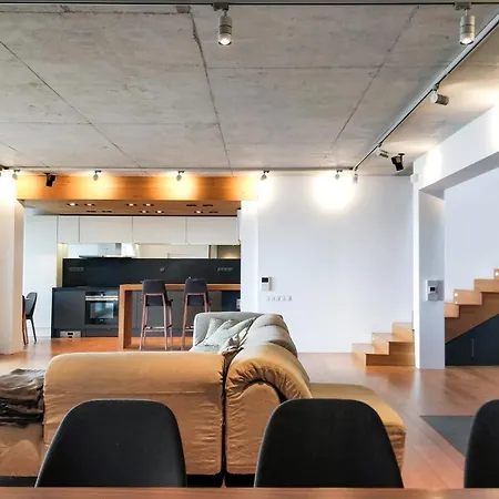 - Cosiness 4 Meters From The Sea * Warna