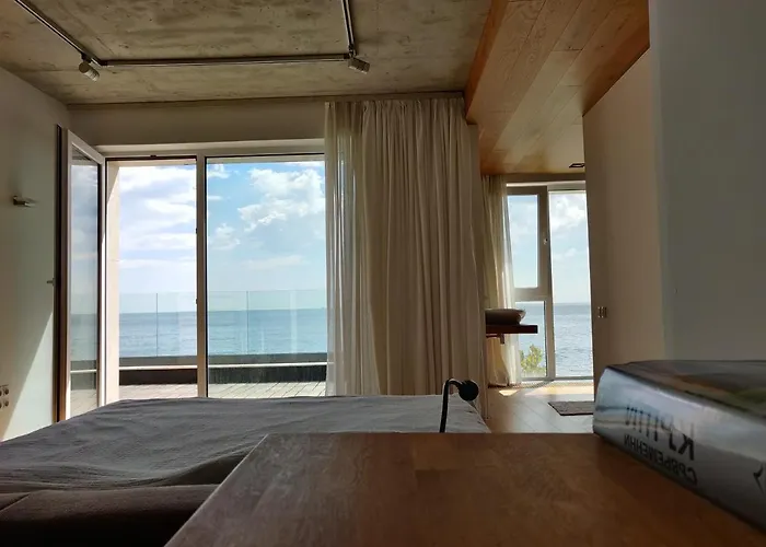 - Cosiness 4 Meters From The Sea Villa *