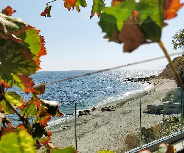 Вілла - Cosiness 4 Meters From The Sea Варна