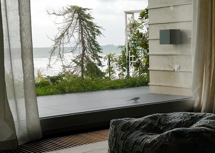 - Cosiness 4 Meters From The Sea Вілла