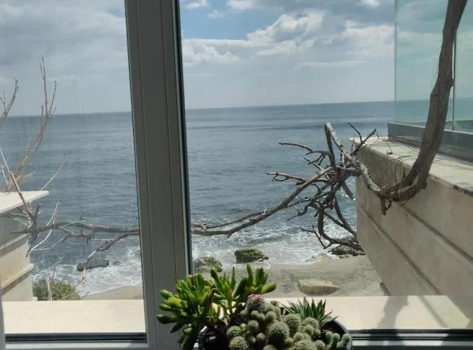 Вілла - Cosiness 4 Meters From The Sea